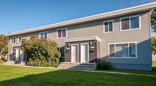Ascot Gardens property